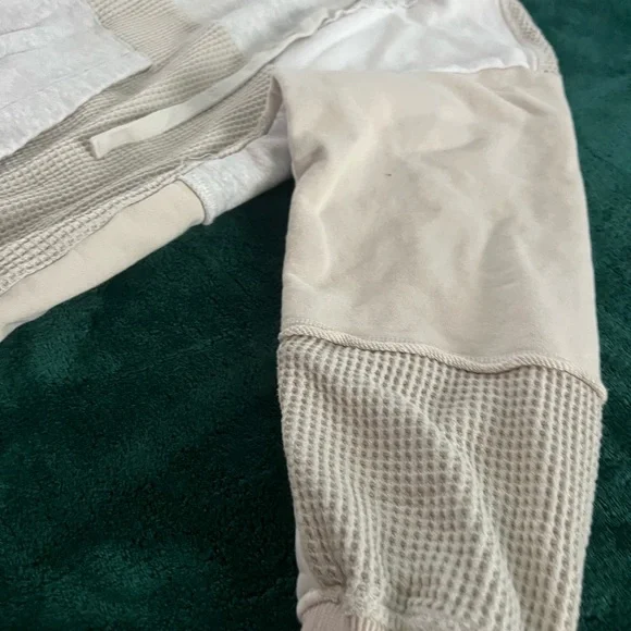 BKE Textured Knit Sweater in Cream - Picture 6 of 6